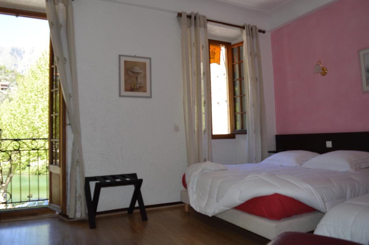 Hotel Le Roya Брейл-сюр-Роа Екстериор снимка